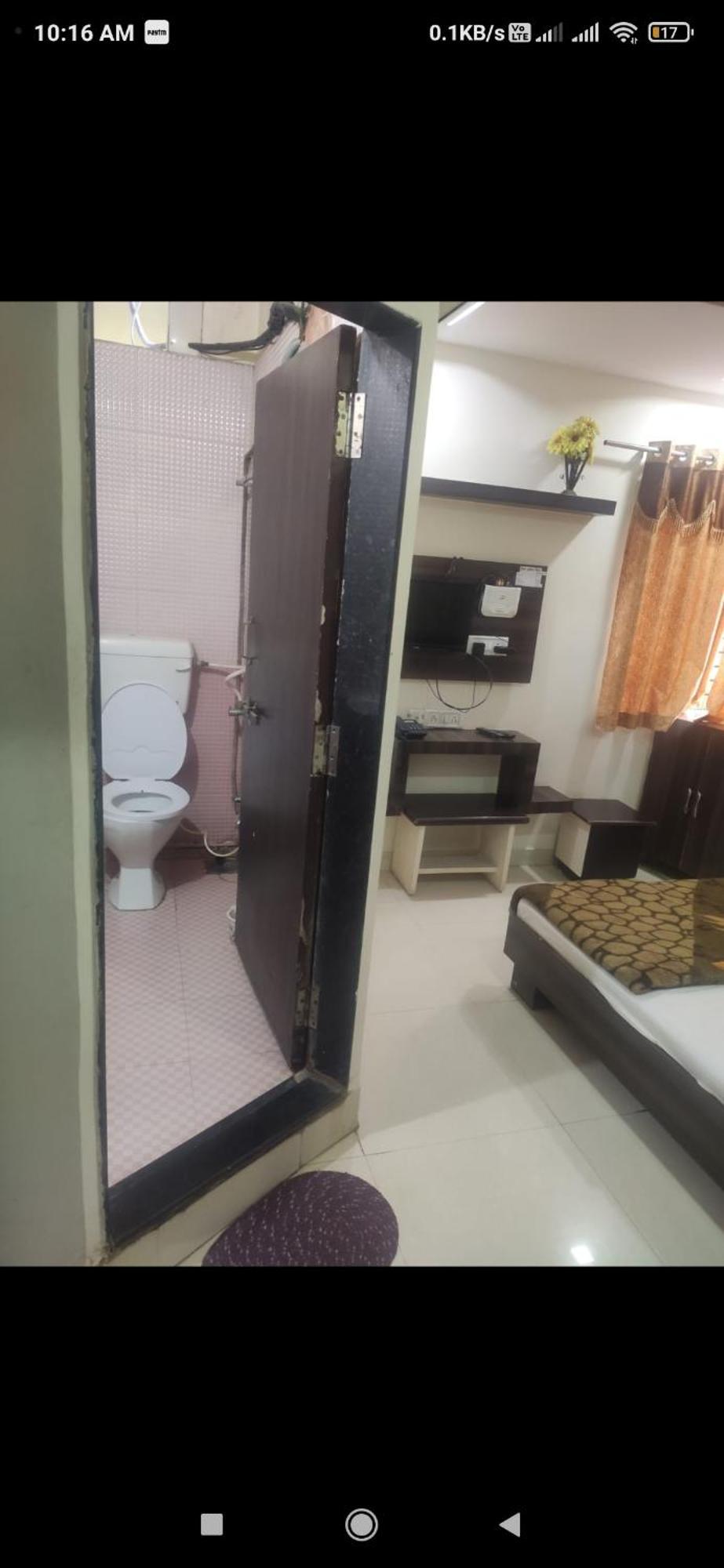 אויאיין Hotel Vrandavan Palace Near Mahakal Temple חדר תמונה